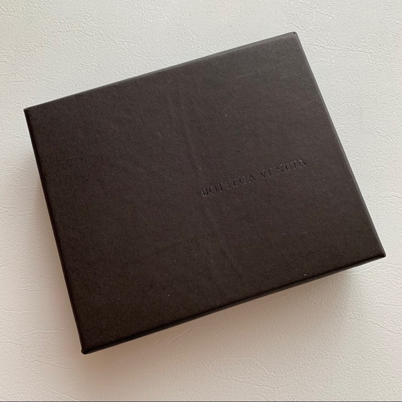 [BNIB] Bottega Veneta leather bifold men’s wallet - Picture 10 of 10